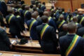 Le prochain Parlement s’annonce monochrome, atone et corvéable à merci, reflet d’une victoire électorale sans véritable pluralisme, où le débat risque de s’effacer derrière la discipline partisane. © D.R.