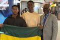 Deux des trois représentants du Gabon, Ozavino Ngaka et Greg Ogouenkero, en compagnie du président de la Fegana avant leur départ pour Accra, le 2 octobre 2025. © D.R.