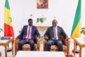 Les deux chefs d’État lors de leur échange à Libreville. © Com. présidentielle