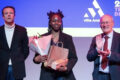 Falana Kenza sacrée sportive de l’année aux oscars du sport. © D.R.