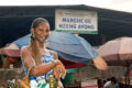 Dans les marchés de Libreville, la vie chère n’est pas un concept, c'est une réalité quotidienne. © GabonReview