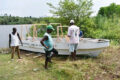 L'ambulance fluviale en pleine réhabilitation pour faciliter la prise en charge médicale dans la localité de Ndougou. © GabonReview