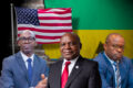 De gauche à droite : Thierry Minko, Philippe Tonangoye et Clotaire Kondja. Trois noms, trois portefeuilles, une seule direction : ramener de Washington les capitaux dont Libreville a besoin. © GabonReview