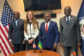 Quelques membres de la délégation gabonaise et la sous-secrétaire d'État adjointe, Sarah Troutman. © D.R.