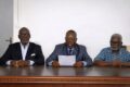 Au nom de la CNR et de ses alliés, Vincent Moulengui Boukosso (au milieu) a dégainé un réquisitoire ciselé contre l'incarcération d'Alain-Claude Bilie-By-Nze. © GabonReview