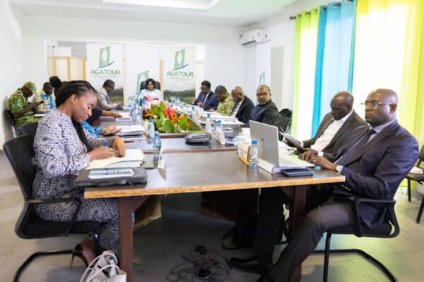 Tourisme : des ambitions nationales freinées par une crise budgétaire aiguë à l’Agatour