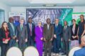 Photo de famille avec le ministre gabonais des Relations avec les institutions. © Com. AMAD