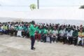 Le Secrétaire général de l’UDB, Mays Mouissi, galvanisant les troupes lors de l’installation des responsables de ce parti au pouvoir dans le 4e arrondissement de Libreville. © GabonReview