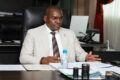 Le ministre d'Etat aux Transports, Ulrich Manfoumbi Manfoumbi, lors d’une séance de travail. © D.R.