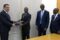 Moment de la signature aec le Turc Hakan Kiran. © GabonReview