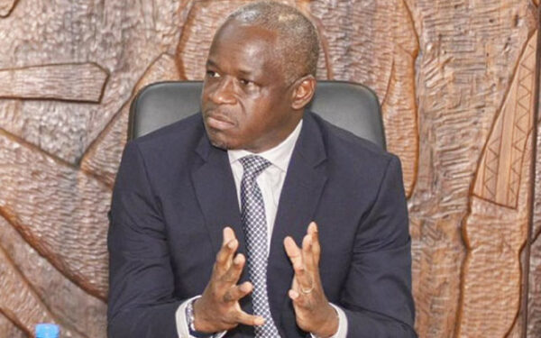 Insalubrité du Grand Libreville : Hermann Immongault donne trois mois aux maires pour en finir