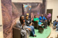 Slam Master No (micro en main) et Anne-Marie Wylma Placca, entourés des partenaires de l'événement, ont dévoilé les contours de cette deuxième édition, le 17 juin au Musée national. © GabonReview