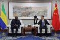 Mark-Alexandre Doumba et Chen Xiaodong, président de la CIDCA. ©  Com. MENDI