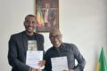 Les patrons de l'IGIS et AFJ, Samson Elibigui et Frédéric Gassita, après la signature du partenariat. © Facebook/IGIS
