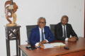 Me Thierry Nguia et l’un de ses collègues lors de la déclaration du 15 juillet 2026, à Libreville, relative à l’affaire Bilie-By-Nze. © GabonReview