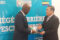 Le ministre de la Justice, Augustin Emane, recevant du Représentant résident de l’Unesco au Gabon, Marco Patricio Zambrano Restrepo, le manuel de procédures. © D.R.