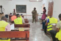 Les candidats au BEPC lors des compositions à la prison. © GabonReview
