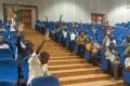 Les enseignants-chercheurs de l’USTM votant pour la paralysie des activités pédagogiques. © AGP