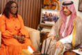 Tête à tête entre la Pr Marcelle Ibinga-Itsitsa, et l’ambassadeur du Royaume d’Arabie saoudite près la République gabonaise, Farraj Bin Nader, le 29 juillet 2026, à Libreville. © D.R.