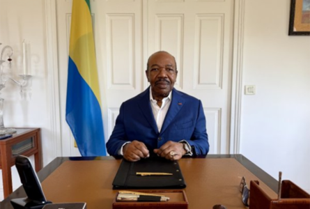 Ali Bongo : «N’oubliez pas qu’il a fallu des chars de l’armée pour me destituer.» © Info2421