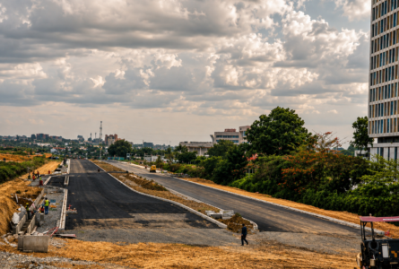 De 8 à 16 milliards de FCFA : derrière le chantier du Boulevard de la Transition, un marché controversé et un opérateur qui aurait pris la fuite. © D.R