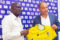 Le président de la Fégafoot, Pierre Alain Mounguengui et le nouveau sélectionneur des Panthères du Gabon, Sébastien Migné, le 20 août 2026. © D.R.