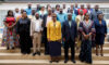 Les participants à ces travaux posant avec les ministres de l’Intérieur et de la Planification, accompagnés de l’une des vice-présidentes de l’Assemblée nationale. © D.R.