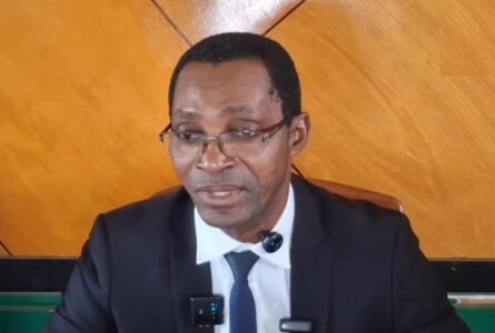 Mathurin Ovono Ebè, le président du SNEC-UOB. © D.R.
