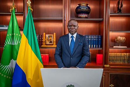 Brice Clotaire Oligui Nguema, le 16 août 2026, face à la Nation, entre bilan assumé et ambitions affichées pour le Gabon de 2026. © Communication présidentielle Gabon