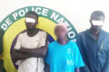Kendryck Nkogou, à gauche, et son beau-frère Darcy Rayiviré Ralougou à droite, les deux présumés meurtriers, le 28 août 2026 à Port-Gentil. © GabonReview