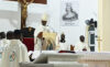 Monseigneur Euzébius Chinekezy Ogbonna Managwu, lors de la messe d'ouverture.  © GabonReview