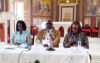 Moment de la conférence de presse. La Élise Missi, L’abbé Ruffin Ngoubou et Danielle Okome épouse Ntoutoume face à la presse, le 13 août 2026 à Libreville. © GabonReview