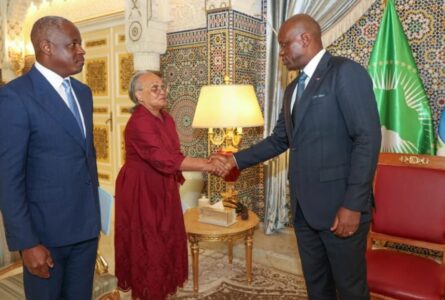 Le chef de l'Etat recevant les deux membres du gouvernement, le 10 août 2026. © Communication présidentielle