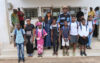 Photo de famille à l’issue de la remise des kits. © D.R.