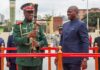 Le président Brice Clotaire Oligui Nguema et le président de la Transition bissau-guinéenne, le général de division Horta Inta-A Na Man, lors de son séjour à Libreville. © D.R.