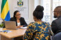A travers ces consultations gratuites, il est ainsi question de rapprocher davantage le service consulaire des réalités quotidiennes des compatriotes (Illustration IA). © GabonReview