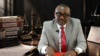 Malgré lui, Alex Euv Moutsiangou se retrouve auréolé d’une réputation nouvelle : celle d’un magistrat courageux, prêt à demander des comptes aux puissants. Une sorte d’Eliot Ness à la gabonaise. Son remplacement devait forcément alimenter les interprétations. © GabonReview (montage)