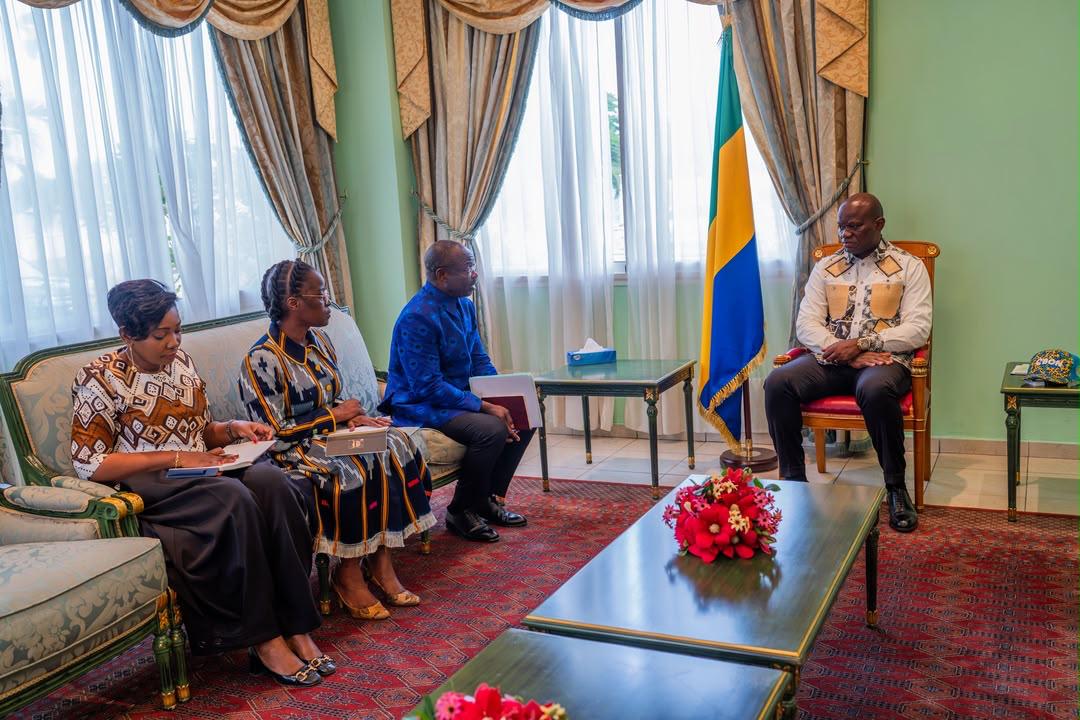 Gabon : Oligui Nguema met la dette publique et le pétrole sous surveillance | Gabonreview.com