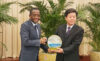 Le ministre des Mines et son homologue chinois, le 10 septembre 2026 à Pékin.  © Ministère des Mines