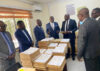 Les responsables du ministère de l’Habitat, des directions en charge de ces opérations de régularisation foncière et les piles de dossiers. © D.R.