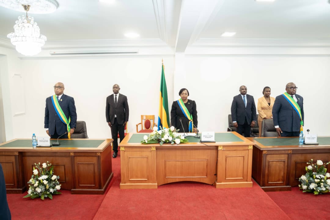 Sénat : Huguette Nyana Ekoume-Awori appelle les sénateurs à une session «consacrée au travail» | Gabonreview.com