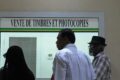 S'il ne fait état ni du volume actuellement disponible ni d’éventuelles différences d’approvisionnement entre les différents services ou antennes, l'Hôtel de Ville de Libreville assure néanmoins que les timbres sont disponibles. © GabonReview