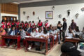 La salle Vinya Hub avec les membres de Sunu et quelques hiérarques de l’établissement. © D.R.