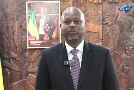 Le nouveau représentant résident de la Société financière internationale, Olivier Buyoya, au terme de sa rencontre avec le VPG. © Capture d’écran/Gabon 1ère