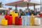 Les bidons alimentaires (à droite) sont désormais interdits dans les stations-service (Illustration). © GabonReview