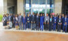 Le gouverneur de le BEAC, le ministre de l’Economie, le médiateur financier, les officiels et les participants au lancement de la médiation financière au Gabon, le 26 octobre 2026, à Libreville. © GabonReview