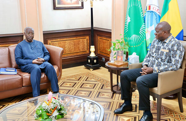 Souveraineté alimentaire : Oligui Nguema reçoit Ndong Sima, puis des opérateurs visant la filière avicole
