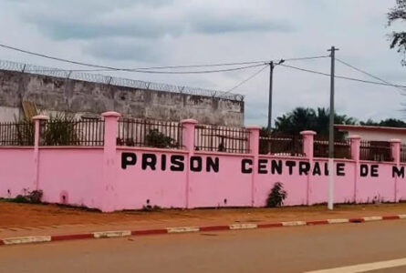 Avec deux civils, le maton séjourne désormais à la prison de Mouila. © D.R.