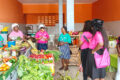 La Ligue des femmes de l’UDB en pleine sensibilisation au marché d’Akanda, le 17 octobre 2026. © GabonReview
