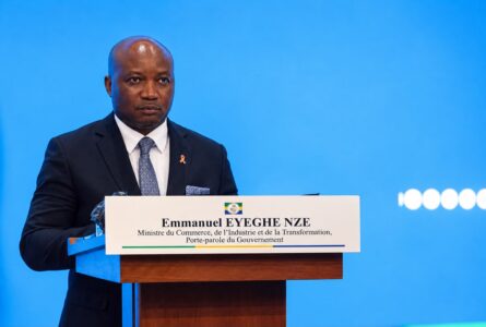 Emmanuel Eyeghe Nze lors de sa déclaration. © D.R.